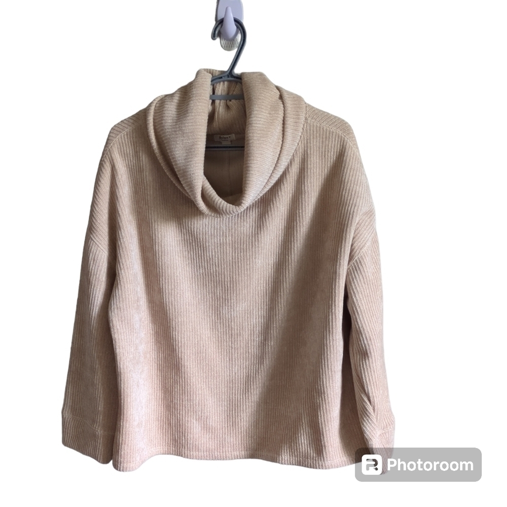 DYLAN Pullover Cowl‎ Neck Sweater Size Medium Cream Velour Ribbed Thick Cozy